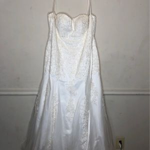 Wedding dress